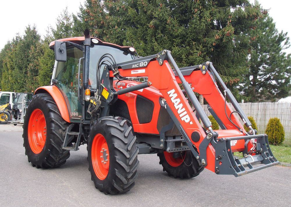 Ciągnik Kubota M5111 2019 Ciągnik rolniczy Kubota z ładowaczem czołowym TUR - Traktor: slika Ciągnik Kubota M5111 2019 Ciągnik rolniczy Kubota z ładowaczem czołowym TUR - Traktor Ciągnik Kubota M5111 2019 Ciągnik rolniczy Kubota z ładowaczem czołowym TUR - Traktor: slika Ciągnik Kubota M5111 2019 Ciągnik rolniczy Kubota z ładowaczem czołowym TUR - Traktor
