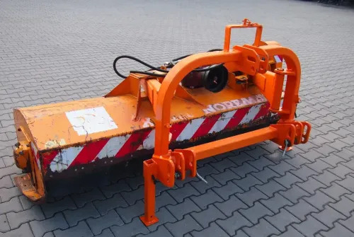 Kosiarka bijakowa 2M 2005 Szerokość robocza 2m - Malčer sa čekićima: slika Kosiarka bijakowa 2M 2005 Szerokość robocza 2m - Malčer sa čekićima Kosiarka bijakowa 2M 2005 Szerokość robocza 2m - Malčer sa čekićima: slika Kosiarka bijakowa 2M 2005 Szerokość robocza 2m - Malčer sa čekićima