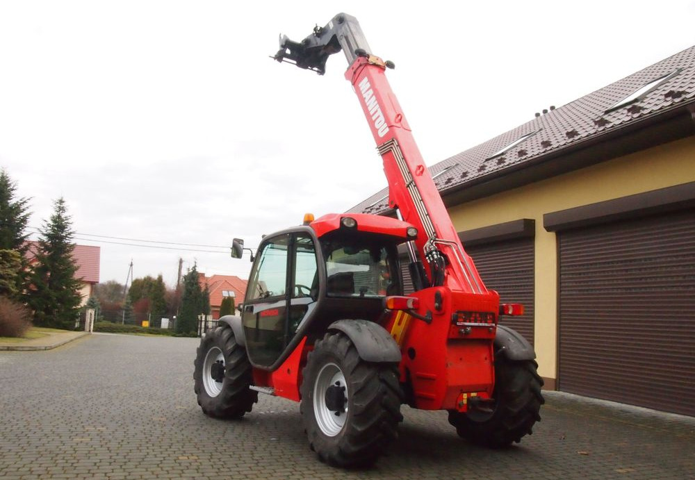 Ładowarka teleskopowa Manitou MLT 735-120LSU 2012 Manitou Silnik Mercedes - Teleskopski rukovatelj: slika Ładowarka teleskopowa Manitou MLT 735-120LSU 2012 Manitou Silnik Mercedes - Teleskopski rukovatelj Ładowarka teleskopowa Manitou MLT 735-120LSU 2012 Manitou Silnik Mercedes - Teleskopski rukovatelj: slika Ładowarka teleskopowa Manitou MLT 735-120LSU 2012 Manitou Silnik Mercedes - Teleskopski rukovatelj