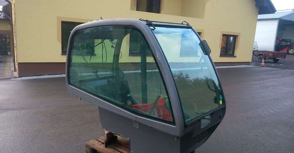 Ładowarka teleskopowa Manitou MT, MLT 2005 Kabina do Manitou - Kabina za Oprema za rukovanje materijalima: slika Ładowarka teleskopowa Manitou MT, MLT 2005 Kabina do Manitou - Kabina za Oprema za rukovanje materijalima Ładowarka teleskopowa Manitou MT, MLT 2005 Kabina do Manitou - Kabina za Oprema za rukovanje materijalima: slika Ładowarka teleskopowa Manitou MT, MLT 2005 Kabina do Manitou - Kabina za Oprema za rukovanje materijalima