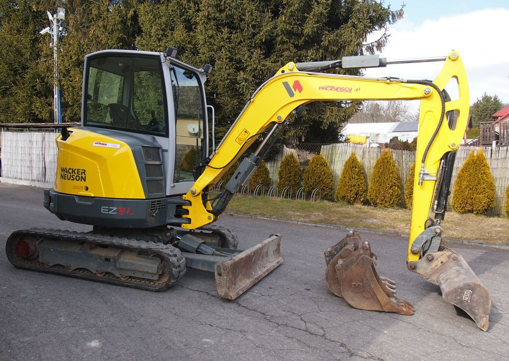 Minikoparka Wacker Neuson EZ36 2018 Minikoparka Wacker Neuson - Mini bager: slika Minikoparka Wacker Neuson EZ36 2018 Minikoparka Wacker Neuson - Mini bager Minikoparka Wacker Neuson EZ36 2018 Minikoparka Wacker Neuson - Mini bager: slika Minikoparka Wacker Neuson EZ36 2018 Minikoparka Wacker Neuson - Mini bager