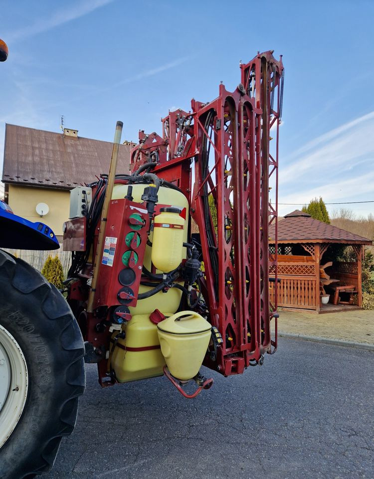 Opryskiwacz Hardi Master plus 1200 2014 Opryskiwacz zawieszany HARDI - Prskalica za traktor: slika Opryskiwacz Hardi Master plus 1200 2014 Opryskiwacz zawieszany HARDI - Prskalica za traktor Opryskiwacz Hardi Master plus 1200 2014 Opryskiwacz zawieszany HARDI - Prskalica za traktor: slika Opryskiwacz Hardi Master plus 1200 2014 Opryskiwacz zawieszany HARDI - Prskalica za traktor