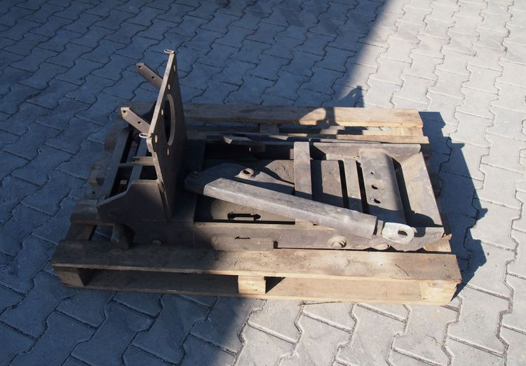 Zaczep Massey Ferguson 3000, 3100, 3600, 8100, 8200 2000 Zaczep dolny HITCH Massey Ferguson , CLAAS - Rezervni dijelovi za Poljoprivredni strojevi: slika Zaczep Massey Ferguson 3000, 3100, 3600, 8100, 8200 2000 Zaczep dolny HITCH Massey Ferguson , CLAAS - Rezervni dijelovi za Poljoprivredni strojevi Zaczep Massey Ferguson 3000, 3100, 3600, 8100, 8200 2000 Zaczep dolny HITCH Massey Ferguson , CLAAS - Rezervni dijelovi za Poljoprivredni strojevi: slika Zaczep Massey Ferguson 3000, 3100, 3600, 8100, 8200 2000 Zaczep dolny HITCH Massey Ferguson , CLAAS - Rezervni dijelovi za Poljoprivredni strojevi