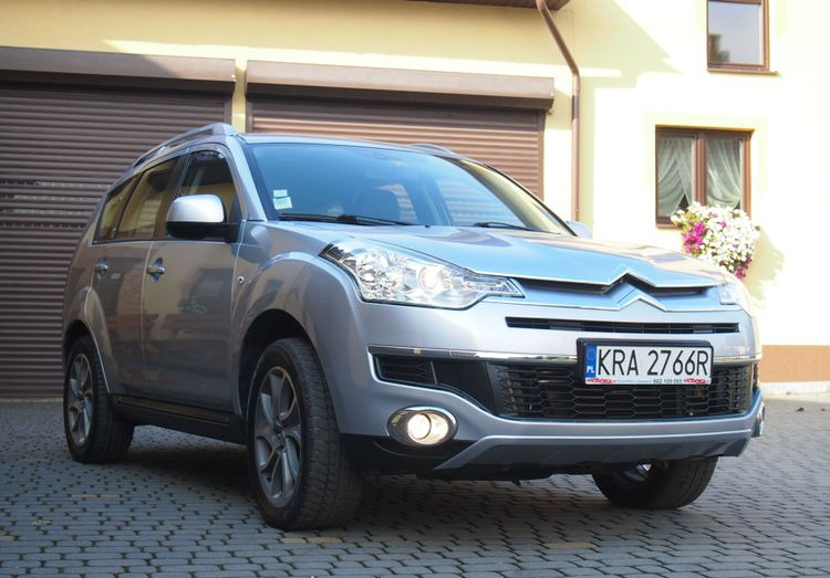 Samochód Citroen C-Crosser 2.2 HDI 2010 Samochód osobowy SUW 4x4 - Automobil: slika Samochód Citroen C-Crosser 2.2 HDI 2010 Samochód osobowy SUW 4x4 - Automobil Samochód Citroen C-Crosser 2.2 HDI 2010 Samochód osobowy SUW 4x4 - Automobil: slika Samochód Citroen C-Crosser 2.2 HDI 2010 Samochód osobowy SUW 4x4 - Automobil