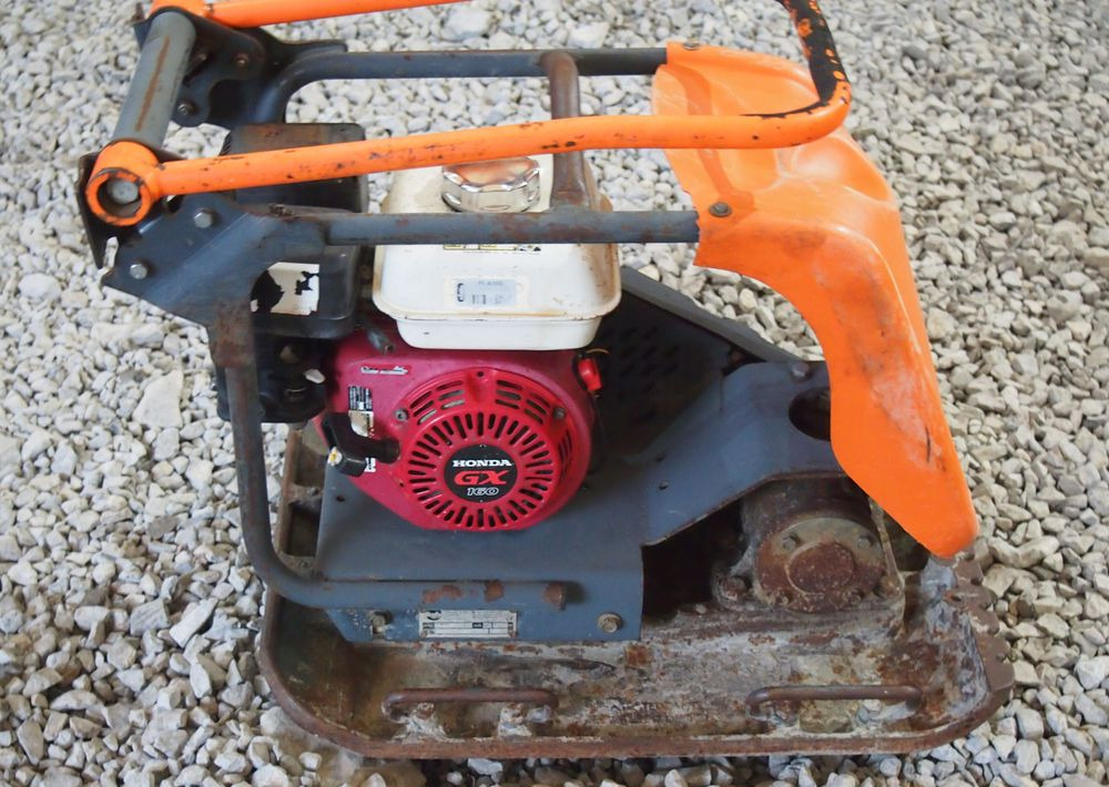 Ubijarka Belle  PC5000E 2009 Zagęszczarka ubijarka Bella - Vibro ploča: slika  Ubijarka Belle  PC5000E 2009 Zagęszczarka ubijarka Bella - Vibro ploča Ubijarka Belle  PC5000E 2009 Zagęszczarka ubijarka Bella - Vibro ploča: slika  Ubijarka Belle  PC5000E 2009 Zagęszczarka ubijarka Bella - Vibro ploča