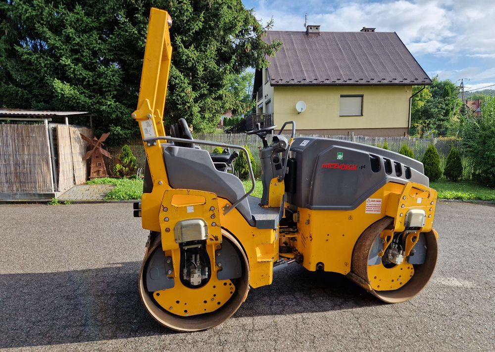 Valjak Walec Hamm HD14VV 2014 Walec HAMM HD 14VV silnik KUBOTA: slika Valjak Walec Hamm HD14VV 2014 Walec HAMM HD 14VV silnik KUBOTA