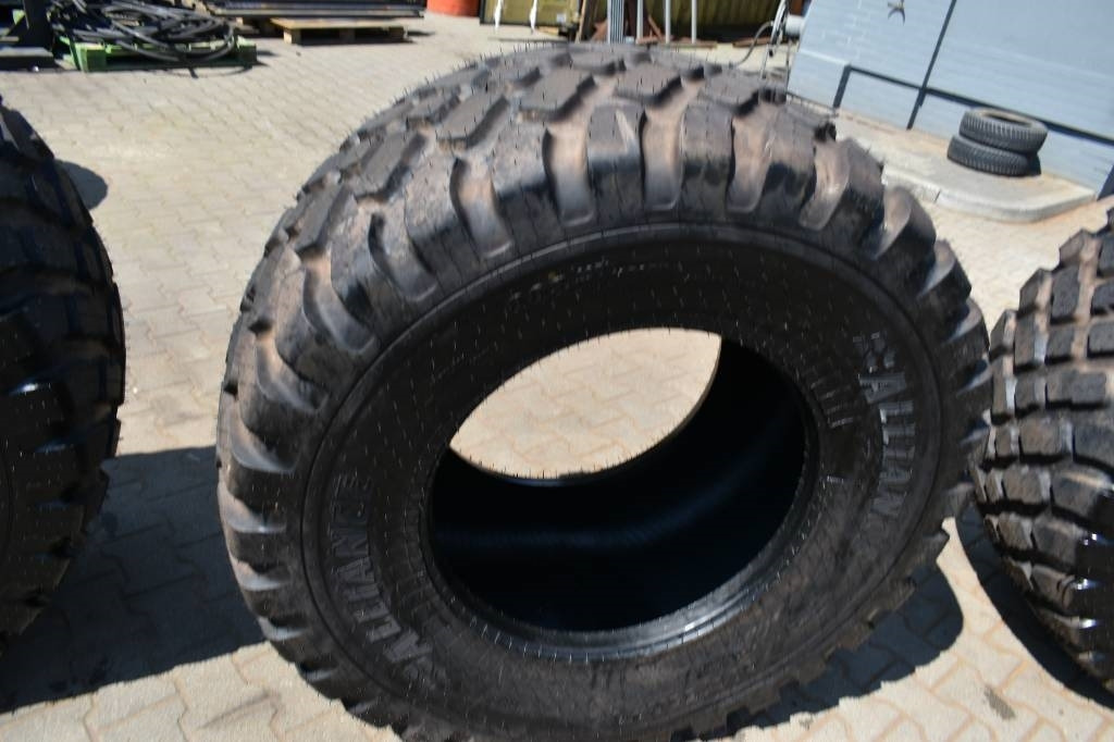 Alliance 600/55R26.5 / 882/ 165D /Steel Belted TL - Guma za Poljoprivredni strojevi: slika Alliance 600/55R26.5 / 882/ 165D /Steel Belted TL - Guma za Poljoprivredni strojevi Alliance 600/55R26.5 / 882/ 165D /Steel Belted TL - Guma za Poljoprivredni strojevi: slika Alliance 600/55R26.5 / 882/ 165D /Steel Belted TL - Guma za Poljoprivredni strojevi