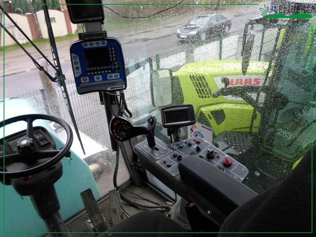 Samopogonjena prskalica Berthoud RAPTOR 5240: slika Samopogonjena prskalica Berthoud RAPTOR 5240