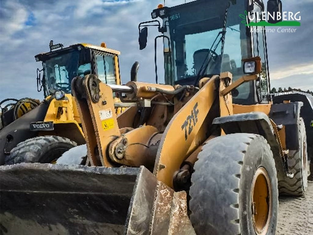 Case 721 F - Utovarivač na kotačima: slika Case 721 F - Utovarivač na kotačima Case 721 F - Utovarivač na kotačima: slika Case 721 F - Utovarivač na kotačima