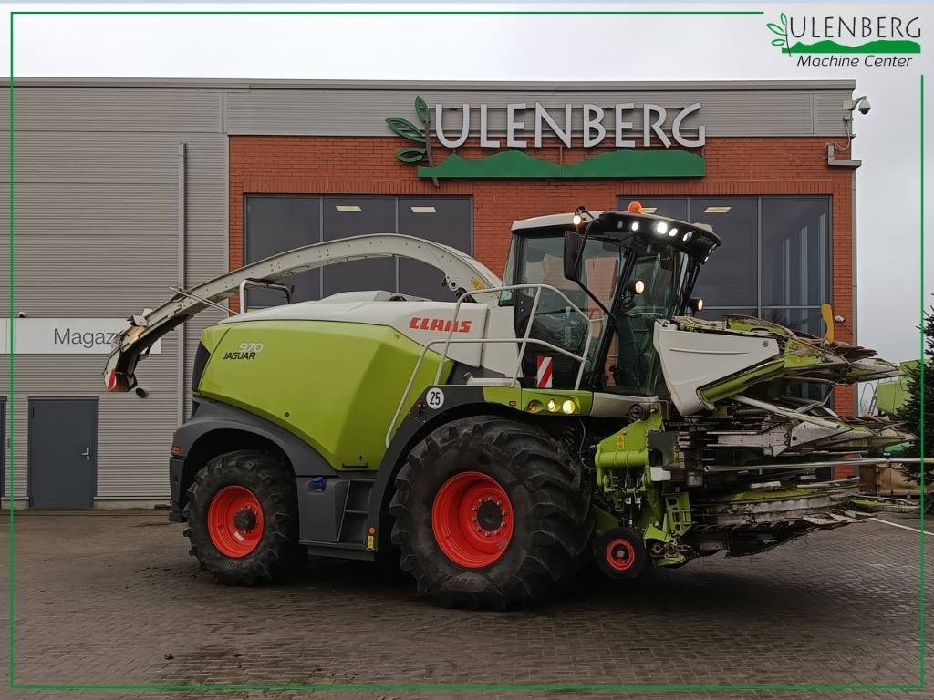 Silažni kombajn Claas JAGUAR 970 +ORBIS 900: slika Silažni kombajn Claas JAGUAR 970 +ORBIS 900