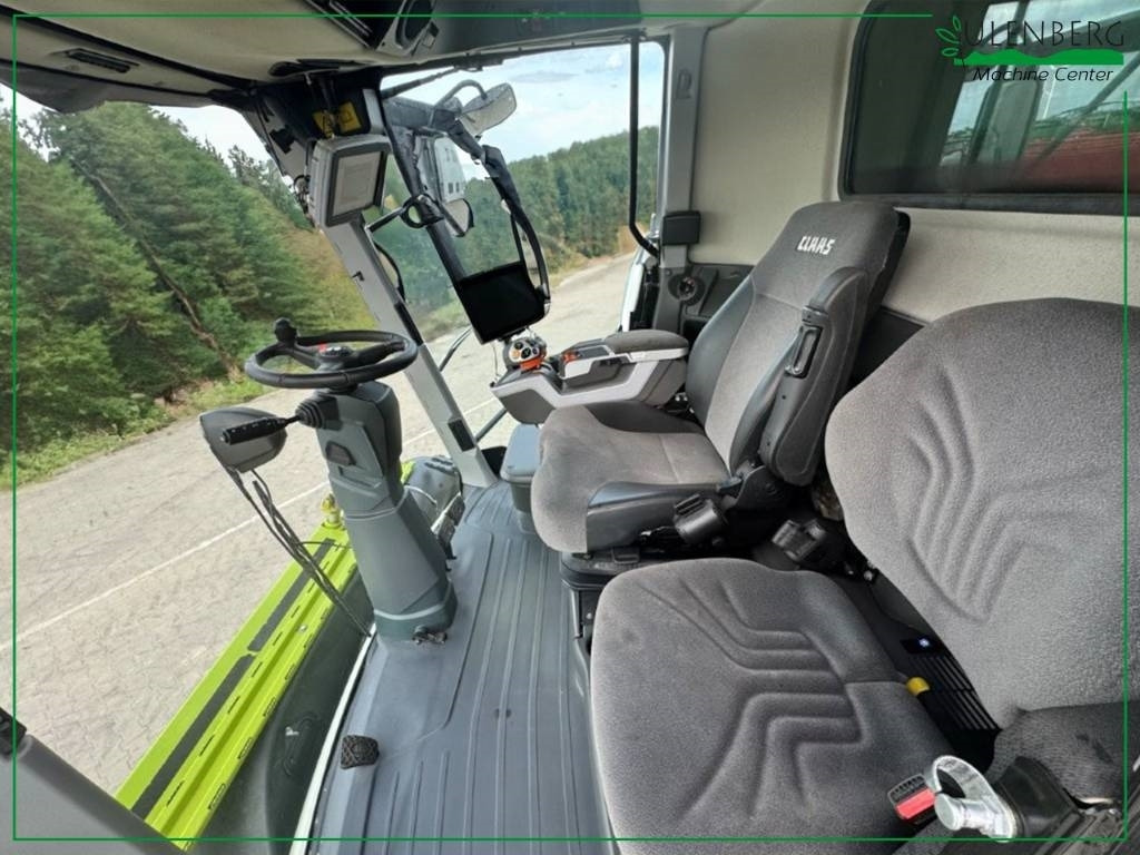 Kombajn za žetvu Claas Lexion 8700 Terra Trac: slika Kombajn za žetvu Claas Lexion 8700 Terra Trac