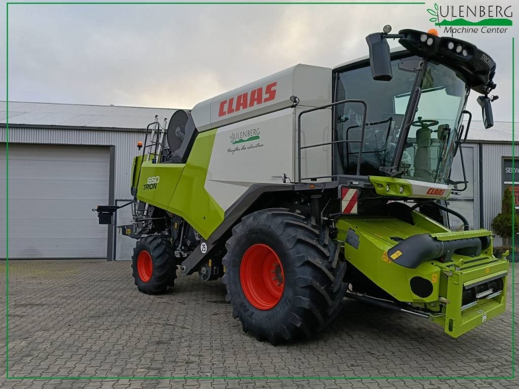 Claas TRION 650 - Kombajn za žetvu: slika Claas TRION 650 - Kombajn za žetvu Claas TRION 650 - Kombajn za žetvu: slika Claas TRION 650 - Kombajn za žetvu