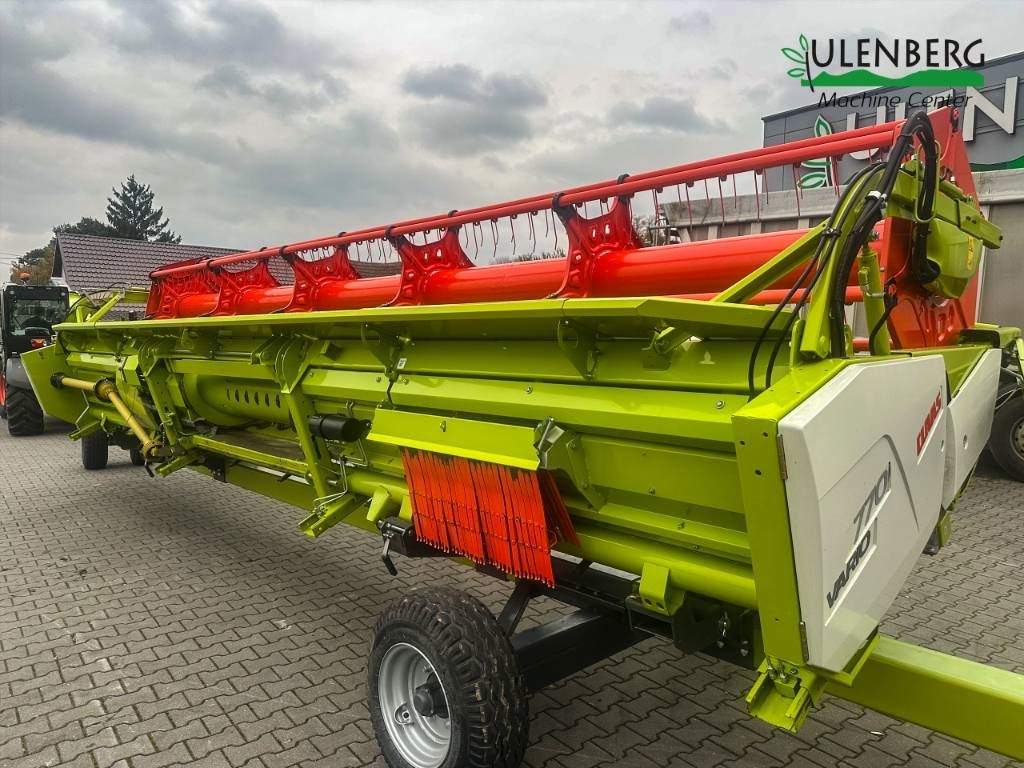Claas Vario 770 - Heder za kombajn: slika Claas Vario 770 - Heder za kombajn Claas Vario 770 - Heder za kombajn: slika Claas Vario 770 - Heder za kombajn