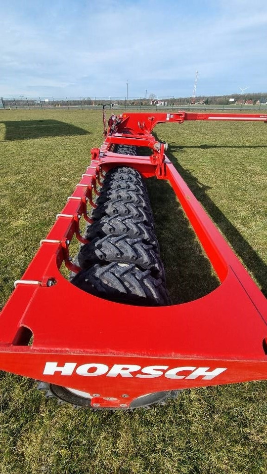 Zakup Horsch Optipack 12 AS  Horsch Optipack 12 AS: slika Zakup Horsch Optipack 12 AS  Horsch Optipack 12 AS