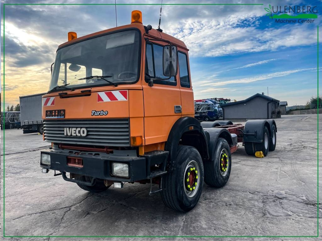 Iveco Marigurs 340 - Kamion-šasija: slika Iveco Marigurs 340 - Kamion-šasija Iveco Marigurs 340 - Kamion-šasija: slika Iveco Marigurs 340 - Kamion-šasija
