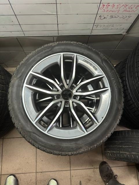 Pirelli P ZERO Winter 255/45/19 - Guma za Kamion: slika Pirelli P ZERO Winter 255/45/19 - Guma za Kamion Pirelli P ZERO Winter 255/45/19 - Guma za Kamion: slika Pirelli P ZERO Winter 255/45/19 - Guma za Kamion