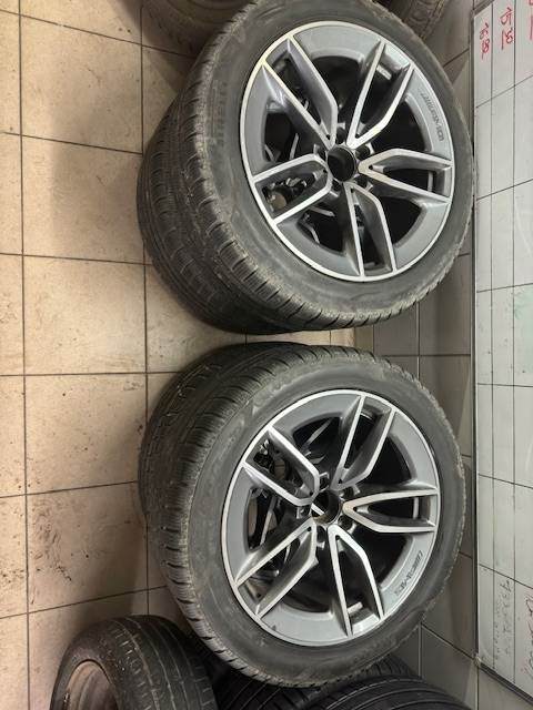 Pirelli P ZERO Winter 255/45/19 - Guma za Kamion: slika Pirelli P ZERO Winter 255/45/19 - Guma za Kamion Pirelli P ZERO Winter 255/45/19 - Guma za Kamion: slika Pirelli P ZERO Winter 255/45/19 - Guma za Kamion