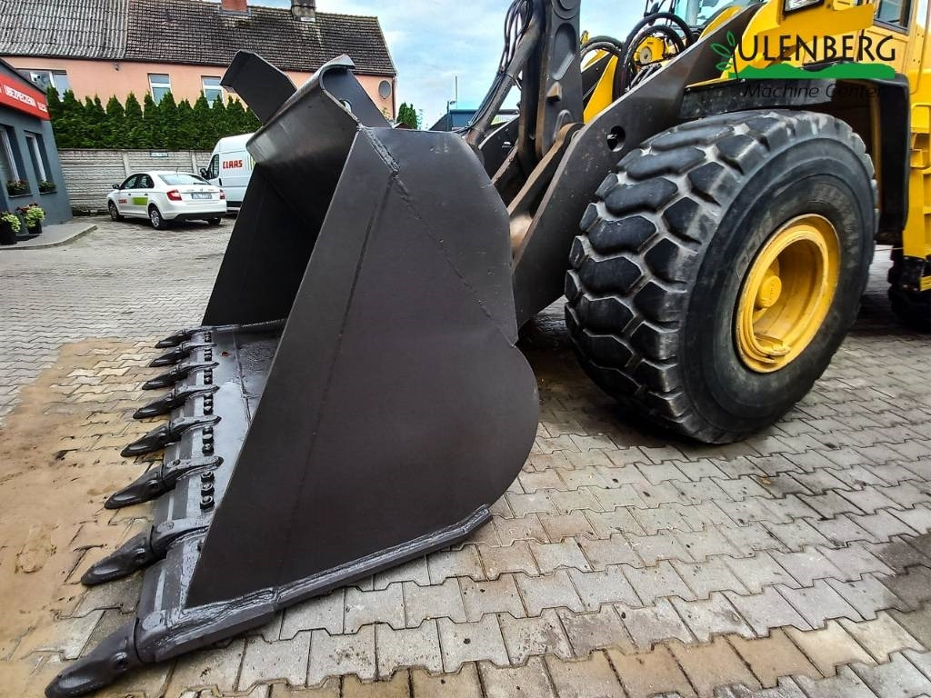 Volvo L 150 E - Utovarivač na kotačima: slika Volvo L 150 E - Utovarivač na kotačima Volvo L 150 E - Utovarivač na kotačima: slika Volvo L 150 E - Utovarivač na kotačima