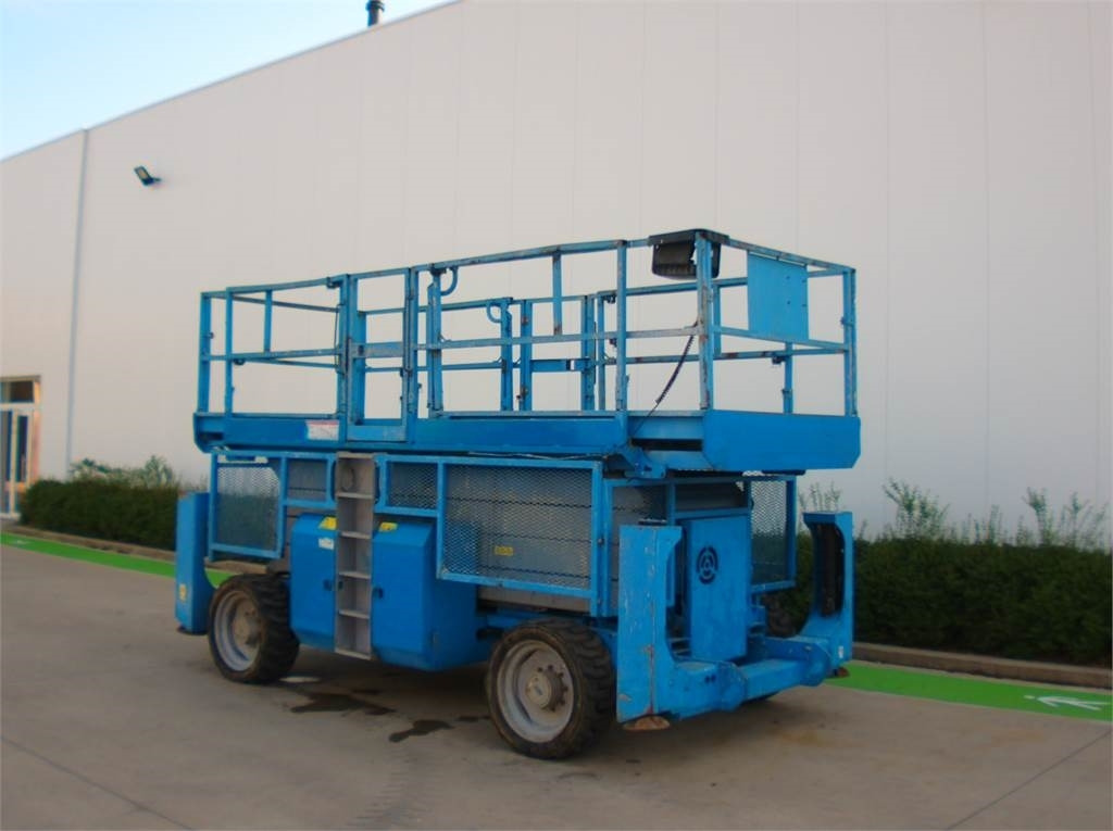 Genie GS4390RT - Škarasta podizna platforma: slika Genie GS4390RT - Škarasta podizna platforma Genie GS4390RT - Škarasta podizna platforma: slika Genie GS4390RT - Škarasta podizna platforma