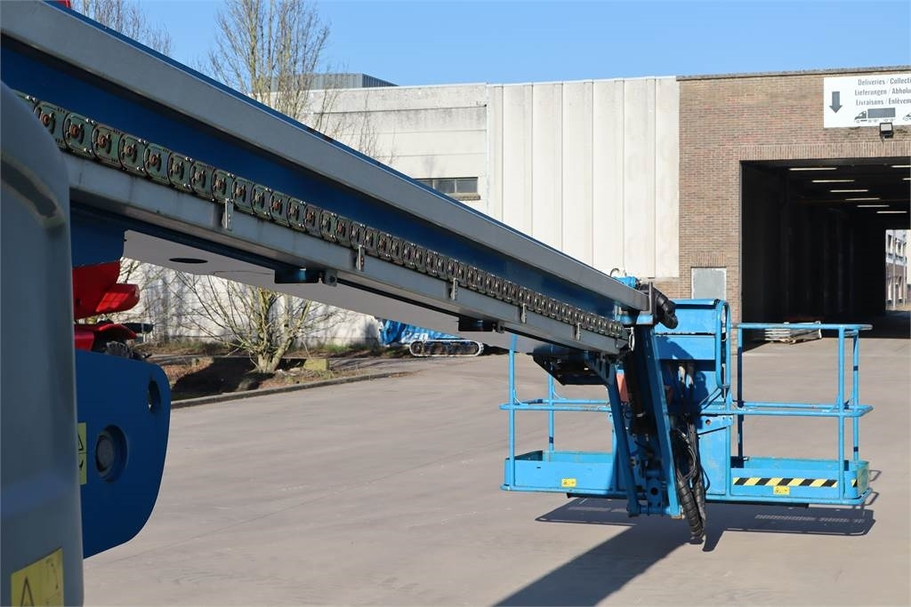 Teleskopski krak Genie S85: slika Teleskopski krak Genie S85 Teleskopski krak Genie S85: slika Teleskopski krak Genie S85