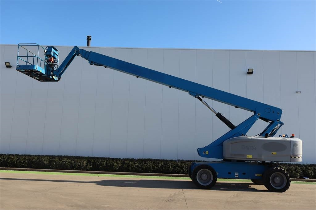 Teleskopski krak Genie S85: slika Teleskopski krak Genie S85 Teleskopski krak Genie S85: slika Teleskopski krak Genie S85