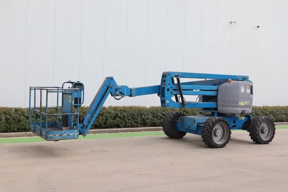 Genie Z51-30JRT - Zglobni krak: slika Genie Z51-30JRT - Zglobni krak Genie Z51-30JRT - Zglobni krak: slika Genie Z51-30JRT - Zglobni krak