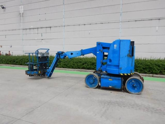 JLG E300AJP - Zglobni krak: slika JLG E300AJP - Zglobni krak JLG E300AJP - Zglobni krak: slika JLG E300AJP - Zglobni krak