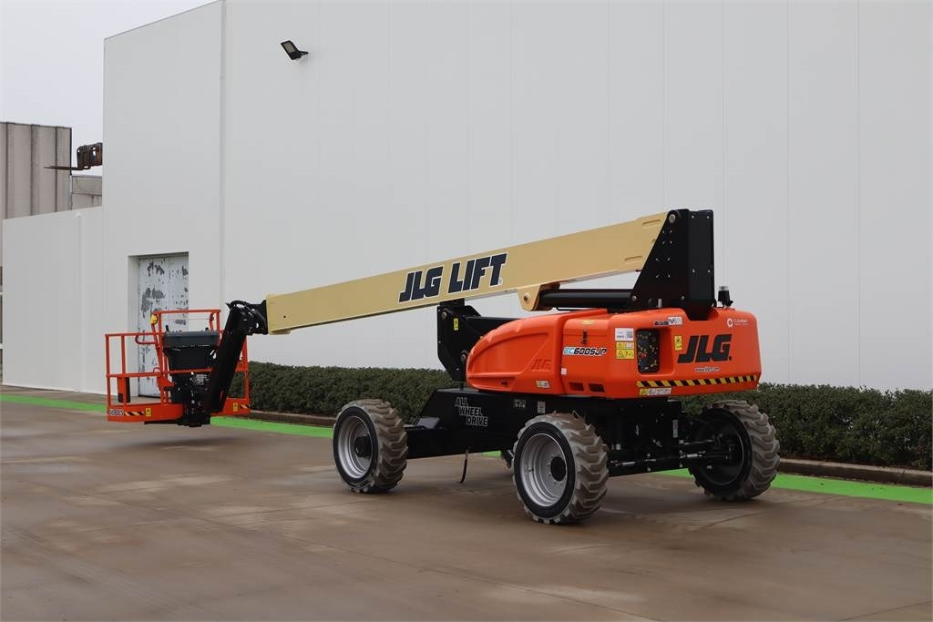 JLG EC 600SJP - Teleskopski krak: slika JLG EC 600SJP - Teleskopski krak JLG EC 600SJP - Teleskopski krak: slika JLG EC 600SJP - Teleskopski krak