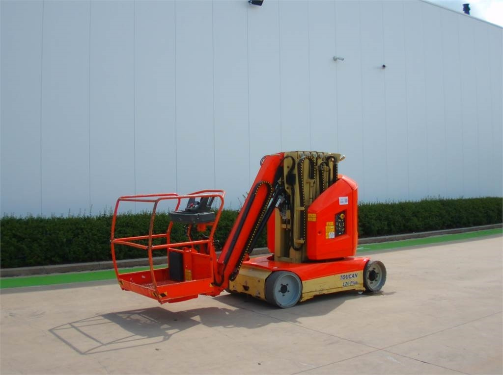 JLG Toucan 12E+ - Platforma za podizanje stupa u okomitom položaju: slika JLG Toucan 12E+ - Platforma za podizanje stupa u okomitom položaju JLG Toucan 12E+ - Platforma za podizanje stupa u okomitom položaju: slika JLG Toucan 12E+ - Platforma za podizanje stupa u okomitom položaju