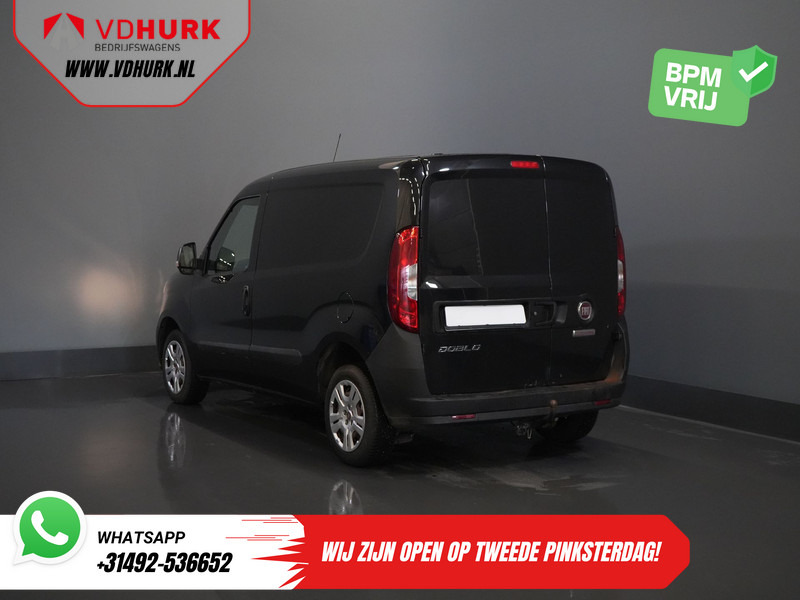 Fiat Dobló Cargo 1.6 MJ 105 pk BPM VRIJ! 3 Pers./ Cruise/ Navi/ Trekhaak - Mali kombi: slika Fiat Dobló Cargo 1.6 MJ 105 pk BPM VRIJ! 3 Pers./ Cruise/ Navi/ Trekhaak - Mali kombi Fiat Dobló Cargo 1.6 MJ 105 pk BPM VRIJ! 3 Pers./ Cruise/ Navi/ Trekhaak - Mali kombi: slika Fiat Dobló Cargo 1.6 MJ 105 pk BPM VRIJ! 3 Pers./ Cruise/ Navi/ Trekhaak - Mali kombi