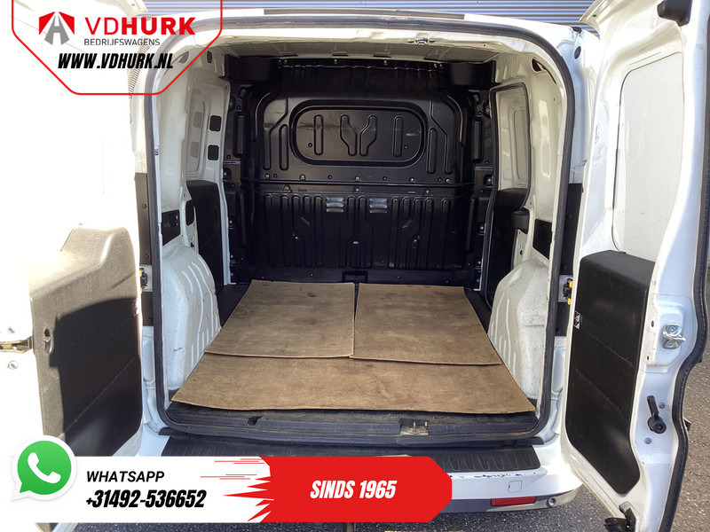 Fiat Dobló Cargo 1.6 MJ 105 pk EXPORT ONLY Airco/ PDC/ Trekhaak - Mali kombi: slika Fiat Dobló Cargo 1.6 MJ 105 pk EXPORT ONLY Airco/ PDC/ Trekhaak - Mali kombi Fiat Dobló Cargo 1.6 MJ 105 pk EXPORT ONLY Airco/ PDC/ Trekhaak - Mali kombi: slika Fiat Dobló Cargo 1.6 MJ 105 pk EXPORT ONLY Airco/ PDC/ Trekhaak - Mali kombi