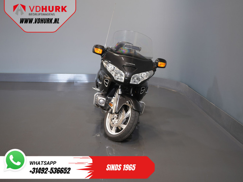 Honda GL 1800 GoldWing MARGE/ Koffers/ Cruise/ Topkoffer/ Navi/ Radio - Motocikl: slika Honda GL 1800 GoldWing MARGE/ Koffers/ Cruise/ Topkoffer/ Navi/ Radio - Motocikl Honda GL 1800 GoldWing MARGE/ Koffers/ Cruise/ Topkoffer/ Navi/ Radio - Motocikl: slika Honda GL 1800 GoldWing MARGE/ Koffers/ Cruise/ Topkoffer/ Navi/ Radio - Motocikl