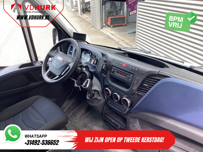 Iveco Daily 35S16V 2.3 ZF Aut. 352 L3H2 EXPORT 270Gr. Deuren/ 3.5t Trekverm./ Climate/ Camera/ Trekhaak - Furgon: slika Iveco Daily 35S16V 2.3 ZF Aut. 352 L3H2 EXPORT 270Gr. Deuren/ 3.5t Trekverm./ Climate/ Camera/ Trekhaak - Furgon Iveco Daily 35S16V 2.3 ZF Aut. 352 L3H2 EXPORT 270Gr. Deuren/ 3.5t Trekverm./ Climate/ Camera/ Trekhaak - Furgon: slika Iveco Daily 35S16V 2.3 ZF Aut. 352 L3H2 EXPORT 270Gr. Deuren/ 3.5t Trekverm./ Climate/ Camera/ Trekhaak - Furgon
