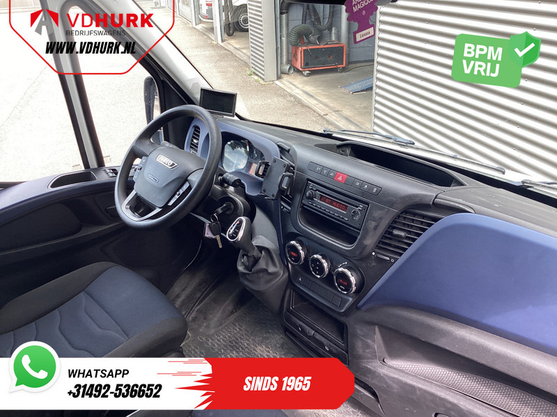 Iveco Daily 35S16V 2.3 ZF Aut. 352 L3H2 EXPORT ONLY 270Gr. Deuren/ 3.5t Trekverm./ Climate/ Camera/ Trekhaak - Furgon: slika Iveco Daily 35S16V 2.3 ZF Aut. 352 L3H2 EXPORT ONLY 270Gr. Deuren/ 3.5t Trekverm./ Climate/ Camera/ Trekhaak - Furgon Iveco Daily 35S16V 2.3 ZF Aut. 352 L3H2 EXPORT ONLY 270Gr. Deuren/ 3.5t Trekverm./ Climate/ Camera/ Trekhaak - Furgon: slika Iveco Daily 35S16V 2.3 ZF Aut. 352 L3H2 EXPORT ONLY 270Gr. Deuren/ 3.5t Trekverm./ Climate/ Camera/ Trekhaak - Furgon