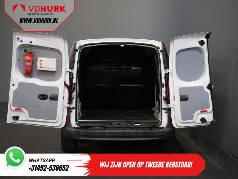 Mercedes-Benz Citan 108 CDI LMV/ Cruise/ PDC/ Airco/ Bluetooth - Mali kombi: slika Mercedes-Benz Citan 108 CDI LMV/ Cruise/ PDC/ Airco/ Bluetooth - Mali kombi Mercedes-Benz Citan 108 CDI LMV/ Cruise/ PDC/ Airco/ Bluetooth - Mali kombi: slika Mercedes-Benz Citan 108 CDI LMV/ Cruise/ PDC/ Airco/ Bluetooth - Mali kombi