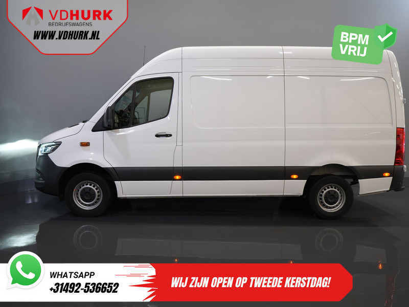 Furgon Mercedes-Benz Sprinter 317 Aut. L2H2 BPM VRIJ! LED/ 270 Gr.Deuren/ Gev.Stoel/ Stoelverw./ Navi/ Camera/ PDC/ Betimmerd/ Cruise: slika Furgon Mercedes-Benz Sprinter 317 Aut. L2H2 BPM VRIJ! LED/ 270 Gr.Deuren/ Gev.Stoel/ Stoelverw./ Navi/ Camera/ PDC/ Betimmerd/ Cruise