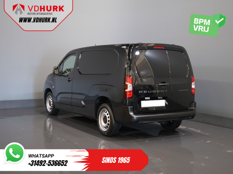 Peugeot Partner 1.5 HDi 100 pk L2 MARGE ZGAN Virtual Cockpit/ 3pers./ Carplay/ PDC/ Cruise/ Airco - Furgon: slika Peugeot Partner 1.5 HDi 100 pk L2 MARGE ZGAN Virtual Cockpit/ 3pers./ Carplay/ PDC/ Cruise/ Airco - Furgon Peugeot Partner 1.5 HDi 100 pk L2 MARGE ZGAN Virtual Cockpit/ 3pers./ Carplay/ PDC/ Cruise/ Airco - Furgon: slika Peugeot Partner 1.5 HDi 100 pk L2 MARGE ZGAN Virtual Cockpit/ 3pers./ Carplay/ PDC/ Cruise/ Airco - Furgon