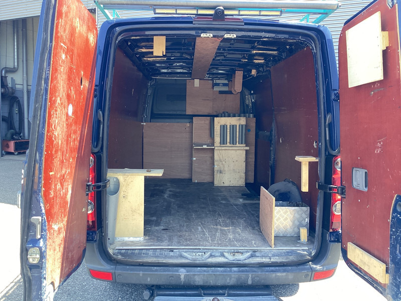 Volkswagen Crafter 2.0 TDI L2 EXPORT ONLY 3.5t Trekhaak/ Imperiaal/ Camera/ PDC/ Airco/ Cruise/ Bluetooth - Furgon: slika Volkswagen Crafter 2.0 TDI L2 EXPORT ONLY 3.5t Trekhaak/ Imperiaal/ Camera/ PDC/ Airco/ Cruise/ Bluetooth - Furgon Volkswagen Crafter 2.0 TDI L2 EXPORT ONLY 3.5t Trekhaak/ Imperiaal/ Camera/ PDC/ Airco/ Cruise/ Bluetooth - Furgon: slika Volkswagen Crafter 2.0 TDI L2 EXPORT ONLY 3.5t Trekhaak/ Imperiaal/ Camera/ PDC/ Airco/ Cruise/ Bluetooth - Furgon