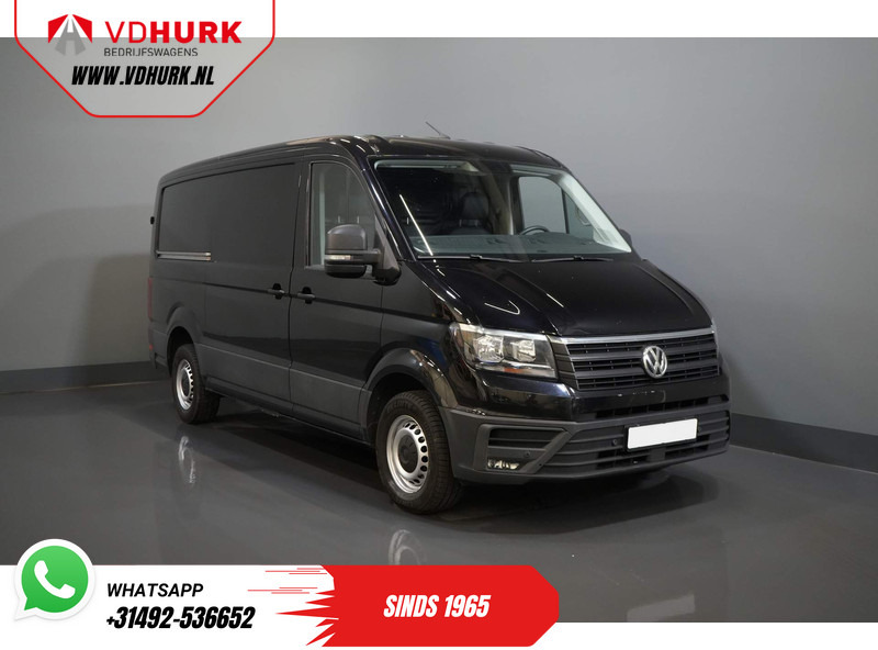 Volkswagen Crafter 35 2.0 TDI 140 pk DSG Aut. L3H2 EXPORT ONLY Navi/ Carplay/ PDC/ Cruise/ Trekhaak/ Airco - Furgon: slika Volkswagen Crafter 35 2.0 TDI 140 pk DSG Aut. L3H2 EXPORT ONLY Navi/ Carplay/ PDC/ Cruise/ Trekhaak/ Airco - Furgon Volkswagen Crafter 35 2.0 TDI 140 pk DSG Aut. L3H2 EXPORT ONLY Navi/ Carplay/ PDC/ Cruise/ Trekhaak/ Airco - Furgon: slika Volkswagen Crafter 35 2.0 TDI 140 pk DSG Aut. L3H2 EXPORT ONLY Navi/ Carplay/ PDC/ Cruise/ Trekhaak/ Airco - Furgon
