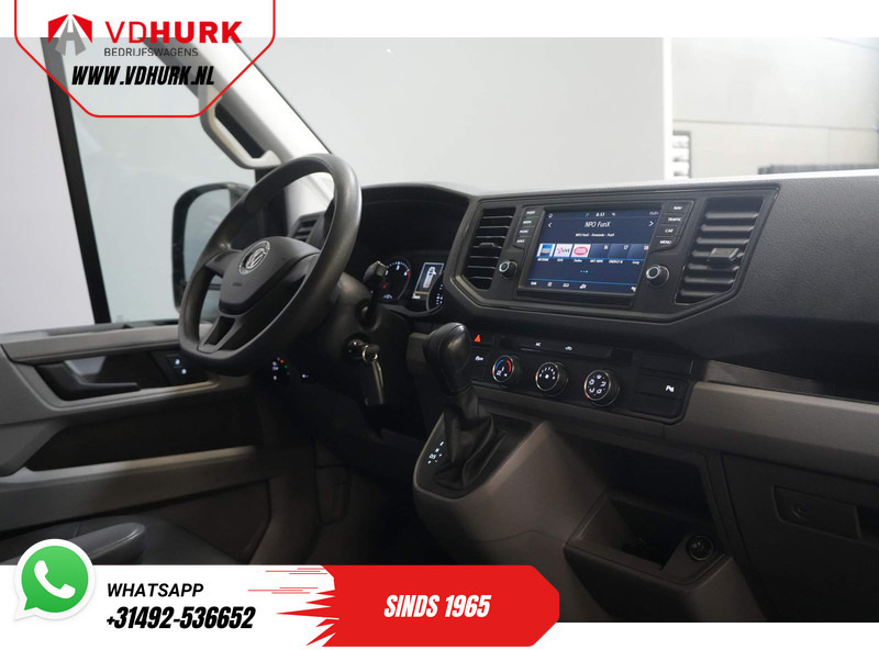 Volkswagen Crafter 35 2.0 TDI 140 pk DSG Aut. L3H2 EXPORT ONLY Navi/ Carplay/ PDC/ Cruise/ Trekhaak/ Airco - Furgon: slika Volkswagen Crafter 35 2.0 TDI 140 pk DSG Aut. L3H2 EXPORT ONLY Navi/ Carplay/ PDC/ Cruise/ Trekhaak/ Airco - Furgon Volkswagen Crafter 35 2.0 TDI 140 pk DSG Aut. L3H2 EXPORT ONLY Navi/ Carplay/ PDC/ Cruise/ Trekhaak/ Airco - Furgon: slika Volkswagen Crafter 35 2.0 TDI 140 pk DSG Aut. L3H2 EXPORT ONLY Navi/ Carplay/ PDC/ Cruise/ Trekhaak/ Airco - Furgon