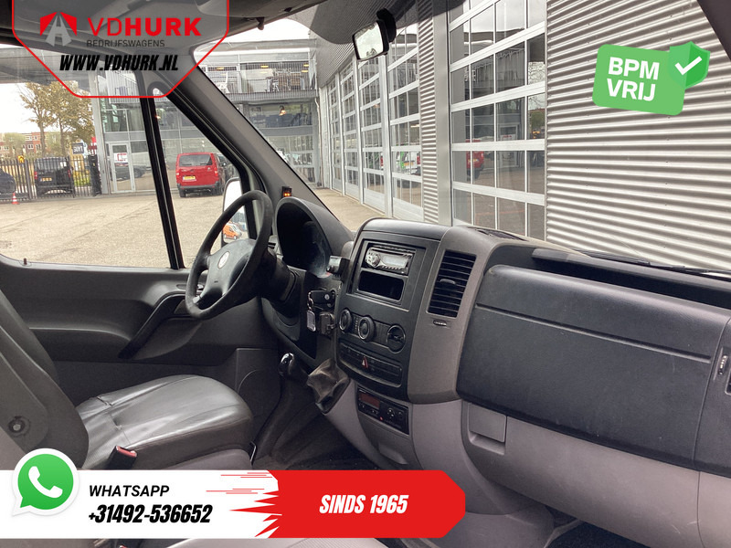 Volkswagen Crafter 50 2.5 TDI Aut. L2H2 DC Dubbel Cabine EXPORT 5 cil/ 3.5t Trekverm./ Airco/ 6 Pers./ 270Gr.Deuren/ Trekhaak - Furgon, Dostavno vozilo s dvostrukom kabinom: slika Volkswagen Crafter 50 2.5 TDI Aut. L2H2 DC Dubbel Cabine EXPORT 5 cil/ 3.5t Trekverm./ Airco/ 6 Pers./ 270Gr.Deuren/ Trekhaak - Furgon, Dostavno vozilo s dvostrukom kabinom Volkswagen Crafter 50 2.5 TDI Aut. L2H2 DC Dubbel Cabine EXPORT 5 cil/ 3.5t Trekverm./ Airco/ 6 Pers./ 270Gr.Deuren/ Trekhaak - Furgon, Dostavno vozilo s dvostrukom kabinom: slika Volkswagen Crafter 50 2.5 TDI Aut. L2H2 DC Dubbel Cabine EXPORT 5 cil/ 3.5t Trekverm./ Airco/ 6 Pers./ 270Gr.Deuren/ Trekhaak - Furgon, Dostavno vozilo s dvostrukom kabinom