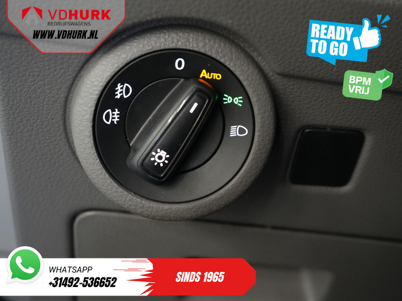 Mali kombi Volkswagen Transporter 2.0 TDI 150 pk DSG Aut. BPM VRIJ! READY2GO LED/ Adapt.Cruise/ 2.5t Trekverm./ Standkachel/ Stoelverw./ CarPlay/ Camera/ Trekhaak: slika Mali kombi Volkswagen Transporter 2.0 TDI 150 pk DSG Aut. BPM VRIJ! READY2GO LED/ Adapt.Cruise/ 2.5t Trekverm./ Standkachel/ Stoelverw./ CarPlay/ Camera/ Trekhaak