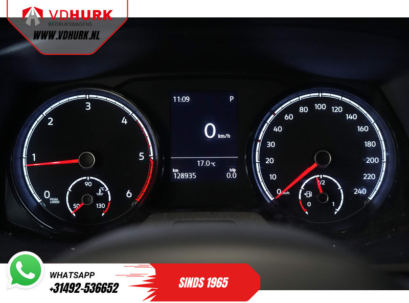 Mali kombi, Dostavno vozilo s dvostrukom kabinom Volkswagen Transporter T6.1 2.0 TDI 150 Pk DSG Aut. L2 BPM VRIJ! DC Dubbel Cabine 4Motion/ Carplay/ Camera/ PDC/ Cruise/ Airco: slika Mali kombi, Dostavno vozilo s dvostrukom kabinom Volkswagen Transporter T6.1 2.0 TDI 150 Pk DSG Aut. L2 BPM VRIJ! DC Dubbel Cabine 4Motion/ Carplay/ Camera/ PDC/ Cruise/ Airco