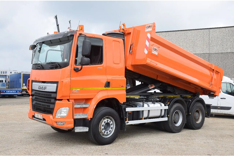 DAF CF 460 - Kamion s kukastom dizalicom: slika DAF CF 460 - Kamion s kukastom dizalicom DAF CF 460 - Kamion s kukastom dizalicom: slika DAF CF 460 - Kamion s kukastom dizalicom