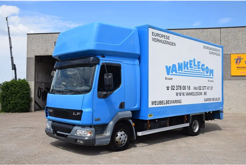 DAF LF 220 LF45 220 - Kamion sandučar: slika DAF LF 220 LF45 220 - Kamion sandučar DAF LF 220 LF45 220 - Kamion sandučar: slika DAF LF 220 LF45 220 - Kamion sandučar