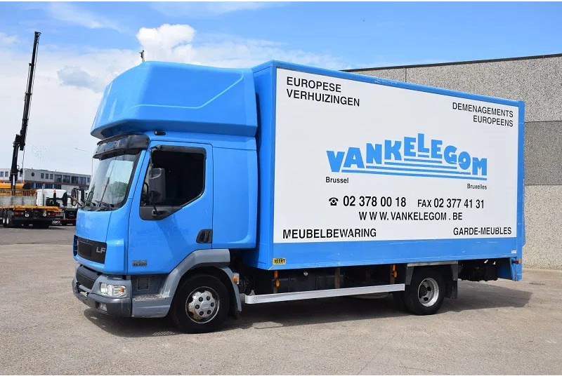 DAF LF 220 LF45 220 - Kamion sandučar: slika DAF LF 220 LF45 220 - Kamion sandučar DAF LF 220 LF45 220 - Kamion sandučar: slika DAF LF 220 LF45 220 - Kamion sandučar