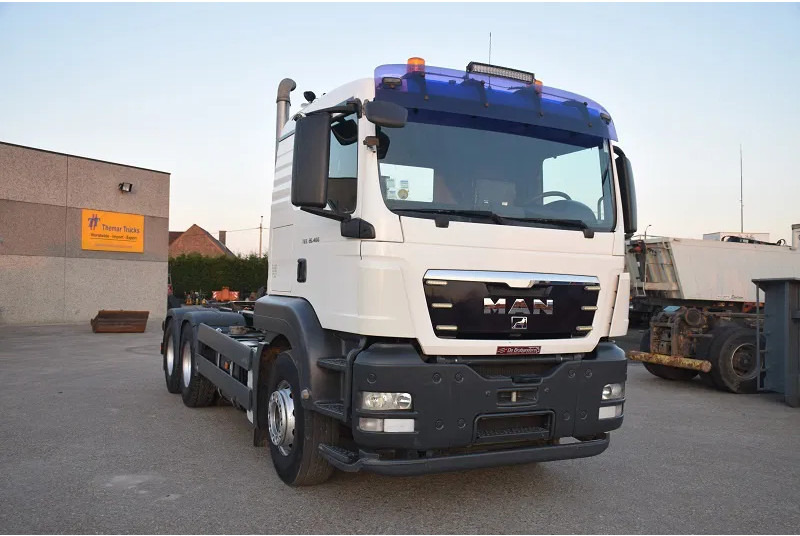 MAN TGS 26.400 - Kamion s kukastom dizalicom: slika MAN TGS 26.400 - Kamion s kukastom dizalicom MAN TGS 26.400 - Kamion s kukastom dizalicom: slika MAN TGS 26.400 - Kamion s kukastom dizalicom
