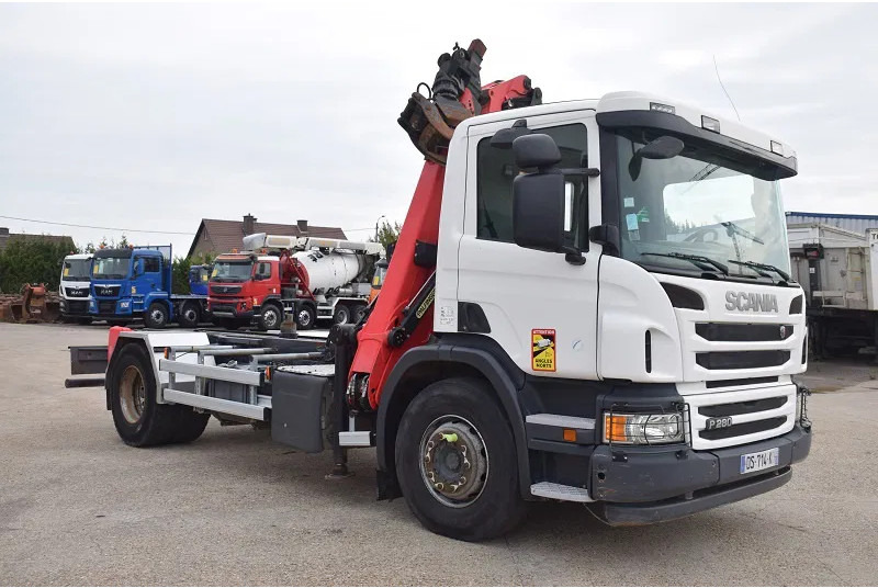 Scania P280 - Kamion s kranom: slika Scania P280 - Kamion s kranom Scania P280 - Kamion s kranom: slika Scania P280 - Kamion s kranom