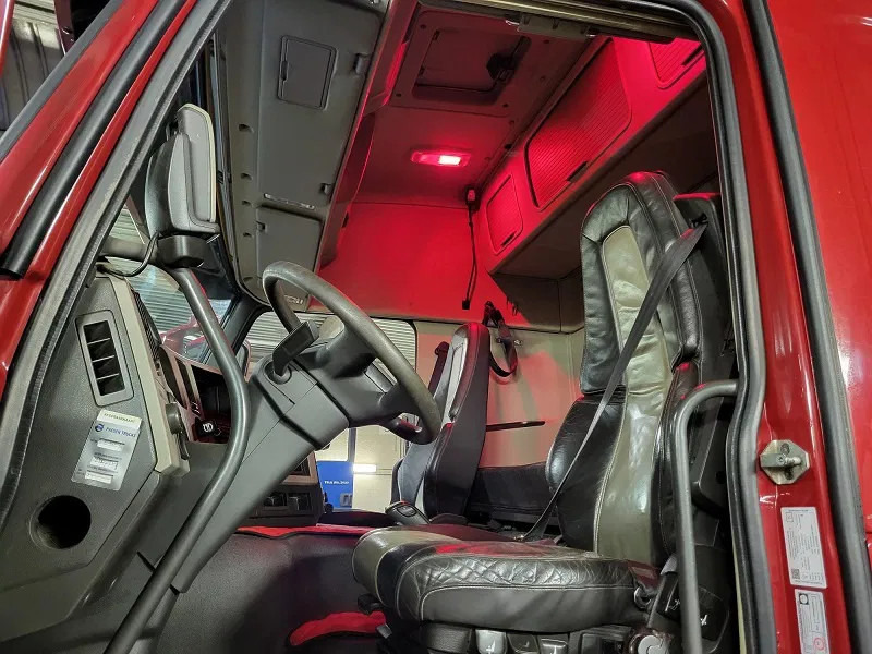 Tegljač Volvo FM 460: slika Tegljač Volvo FM 460