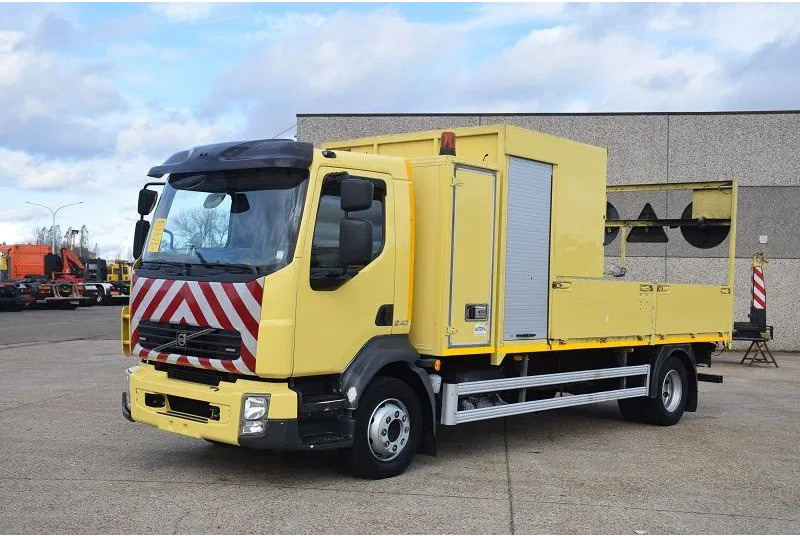 Volvo FL 250 - Kamion s otvorenim sandukom: slika Volvo FL 250 - Kamion s otvorenim sandukom Volvo FL 250 - Kamion s otvorenim sandukom: slika Volvo FL 250 - Kamion s otvorenim sandukom